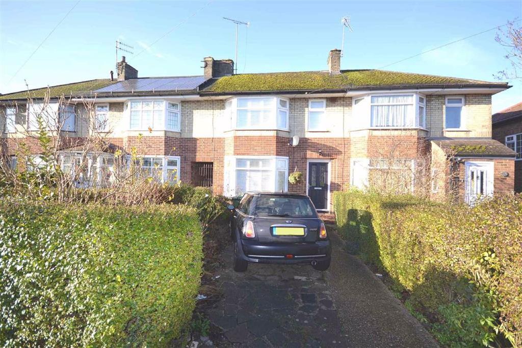 Bullhead Road, Borehamwood... 3 bed terraced house £450,000