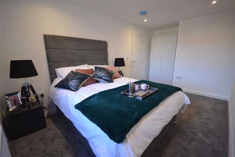 2 bedroom flat for sale - 1 Shenley Road, Borehamwood, Hertfordshire