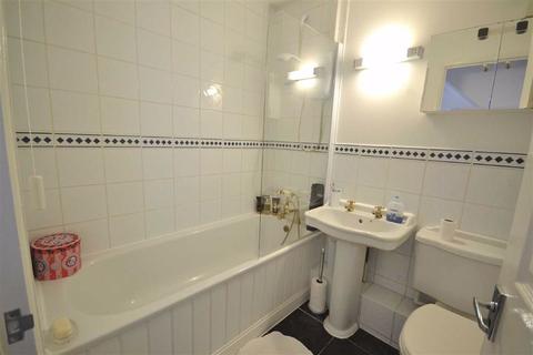 12 Novello Way, Borehamwood, WD6 5RT