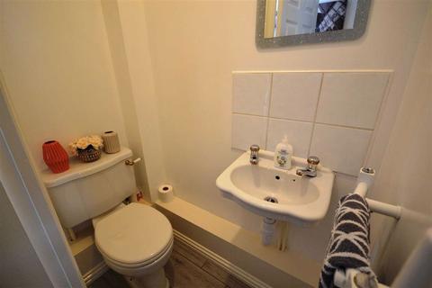12 Novello Way, Borehamwood, WD6 5RT