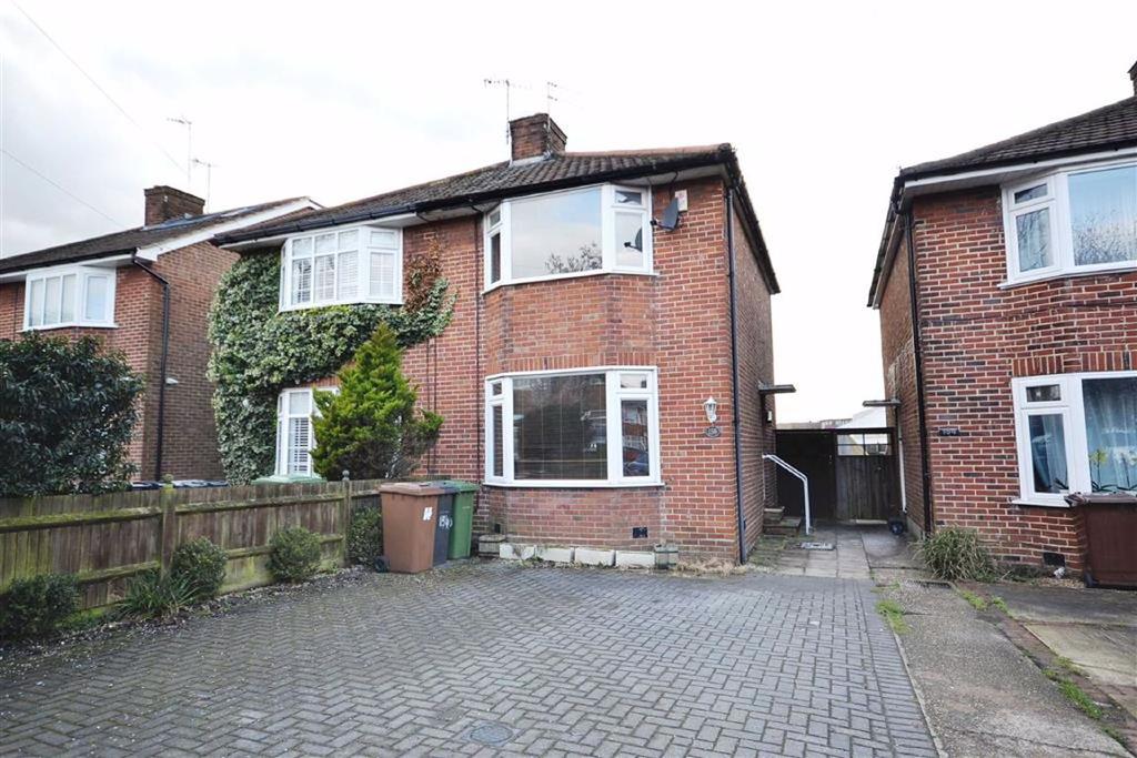 Bullhead Road, Borehamwood, Hertfordshire 2 bed semidetached house £415,000