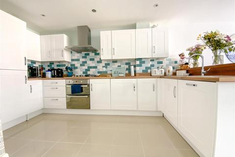 1 Anglia Way, Great Denham, Bedford, MK40 4SD