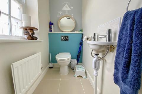 1 Anglia Way, Great Denham, Bedford, MK40 4SD