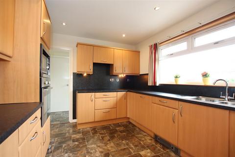 28 Abbey Gardens, Coupar Angus, Blairgowrie, PH13 9EN