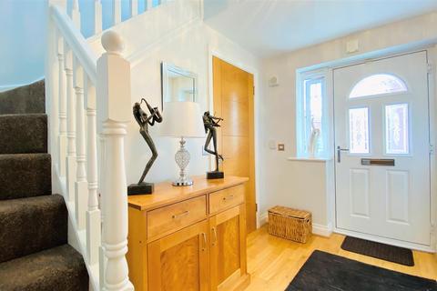 54 Beadnell Drive, Seaham, SR7 7WG