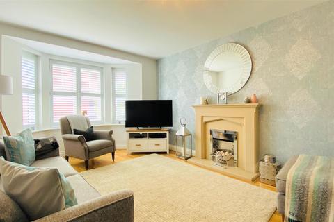 54 Beadnell Drive, Seaham, SR7 7WG