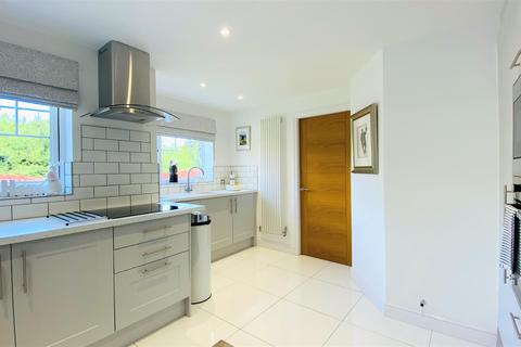 54 Beadnell Drive, Seaham, SR7 7WG