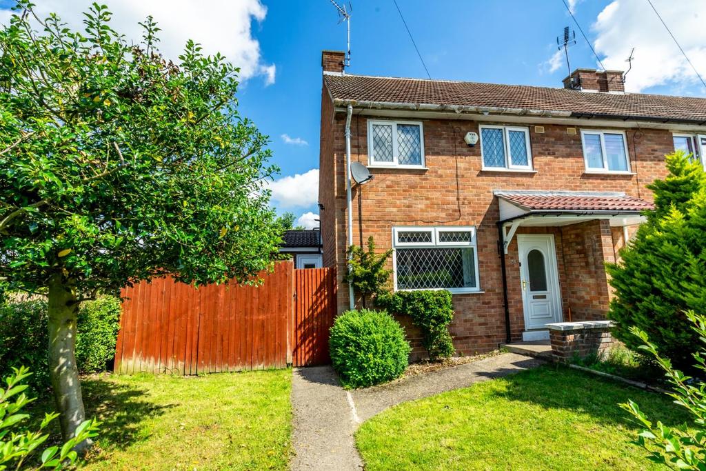 Nursery Drive, Holgate, York 3 bed end of terrace house £260,000