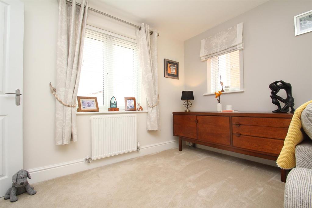 Burrow Drive, Rothley, Leicester 4 bed detached house £399,950