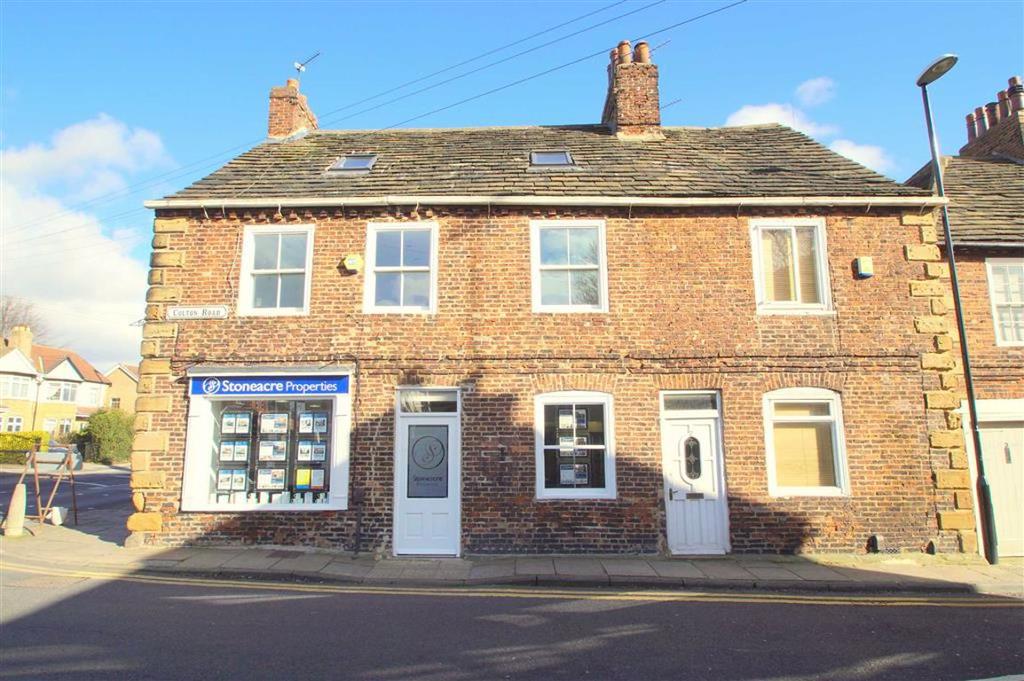 Colton Road, Leeds 2 bed flat £650 pcm (£150 pw)