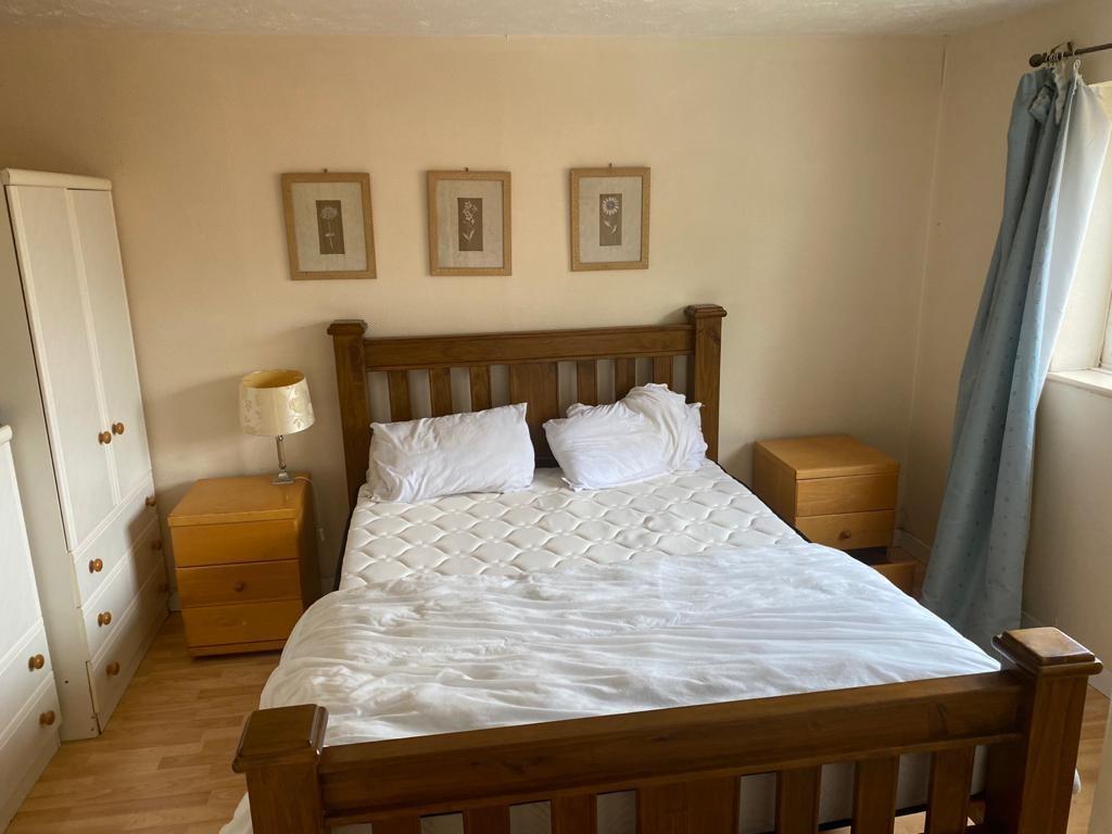 Bedroom.jpg