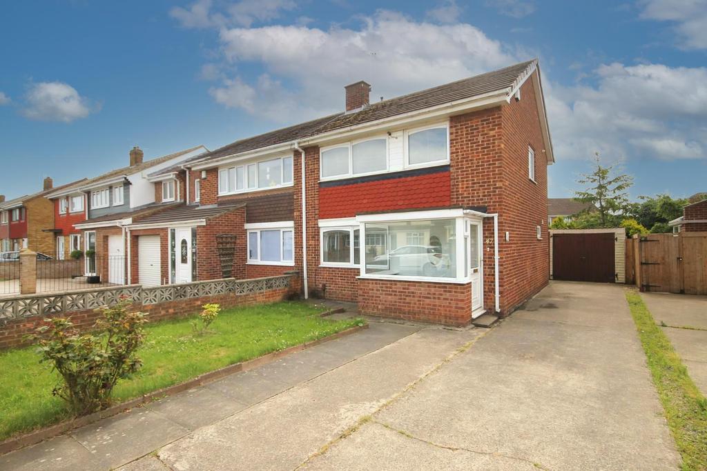 Regency Drive, Hartlepool 3 bed semidetached house £117,500