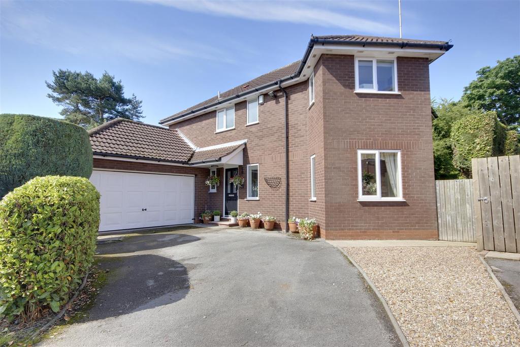 Collier Close, North Ferriby 4 bed detached house £459,950