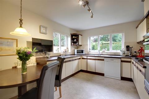 7 Collier Close, North Ferriby, HU14 3EE