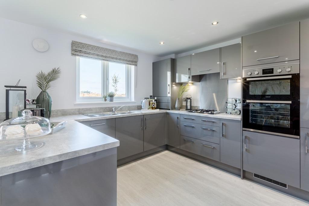 3 sided kitchen with lots of storage