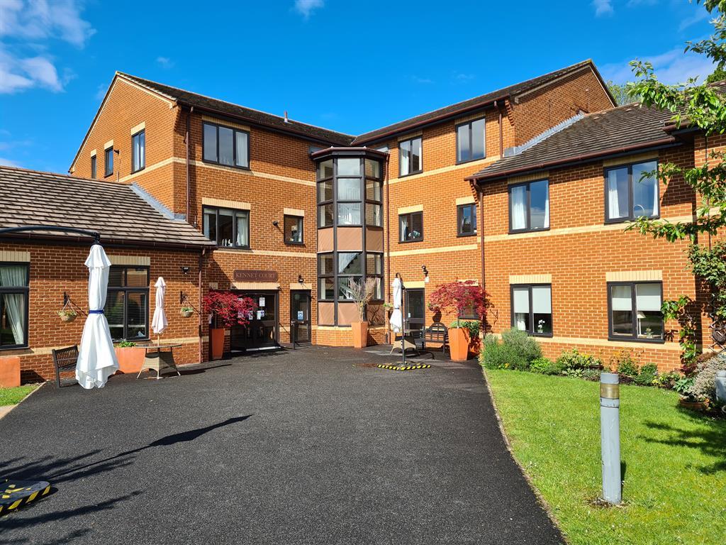 Court, Wokingham, RG41 3DB 2 bed retirement property £265,000