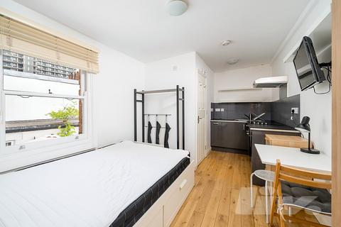 Studio to rent, South End Road, London NW3
