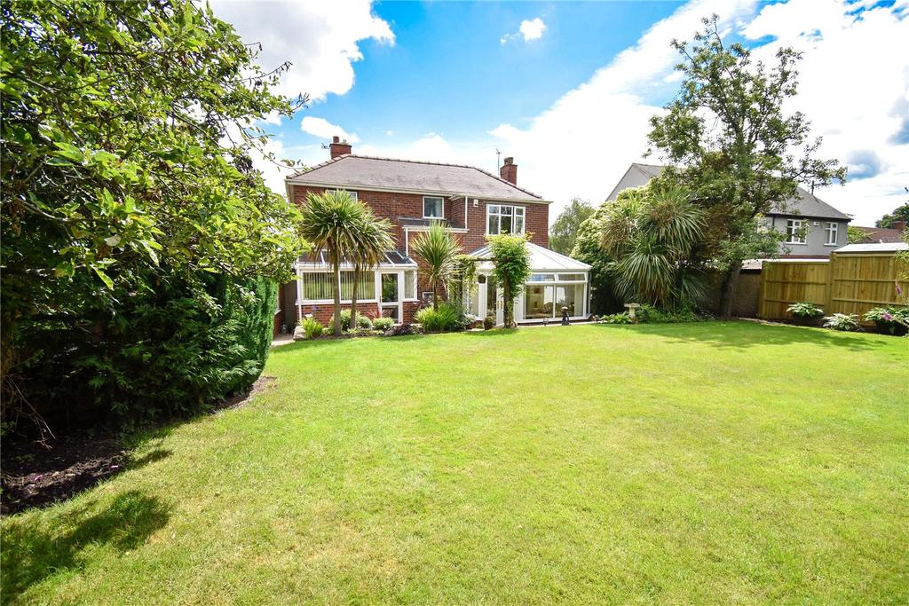 Main Street, Aughton, Sheffield, S26 3 bed detached house £375,000