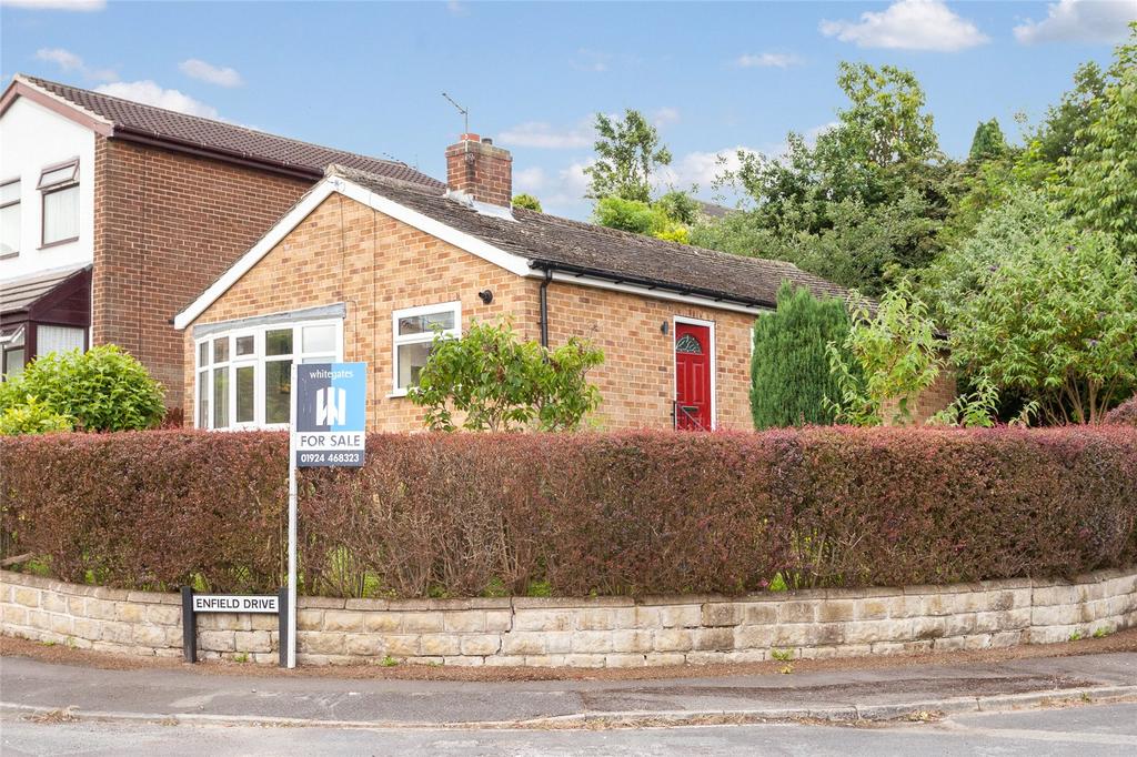 Enfield Drive, Carlinghow, Batley, WF17 2 bed bungalow £180,000