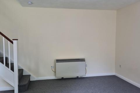 1 bedroom terraced house to rent, Pimpernel Grove, Walnut Tree, Milton Keynes, MK7