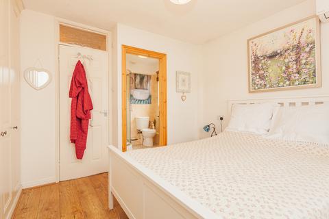 12 Atherley Way, Whitton, Hounslow, TW4 5NG