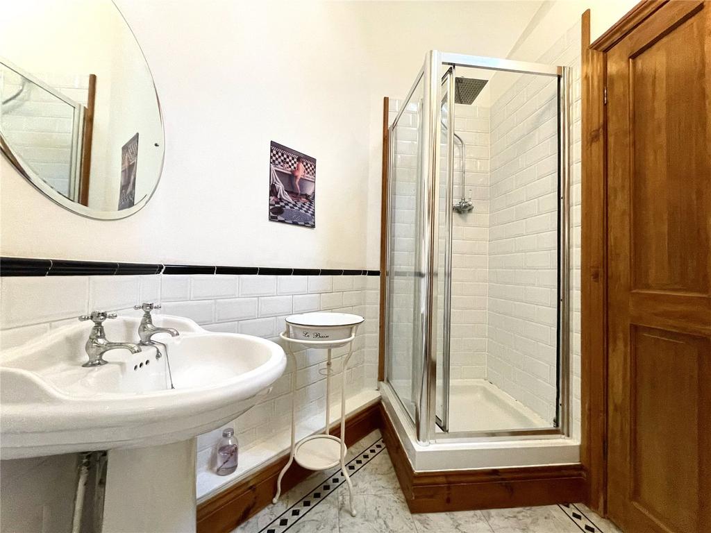 Bathroom 2