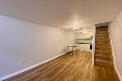 1 bedroom flat to rent, Hardy Passage, Wood Green