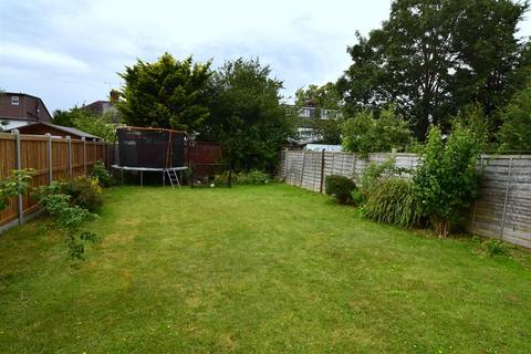 50 Fairfield Way, Epsom, KT19 0EF
