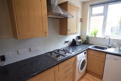 50 Fairfield Way, Epsom, KT19 0EF