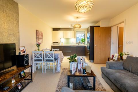 2 bedroom apartment to rent, The Shoreway, St.Marys Island, Chatham, Kent, ME4