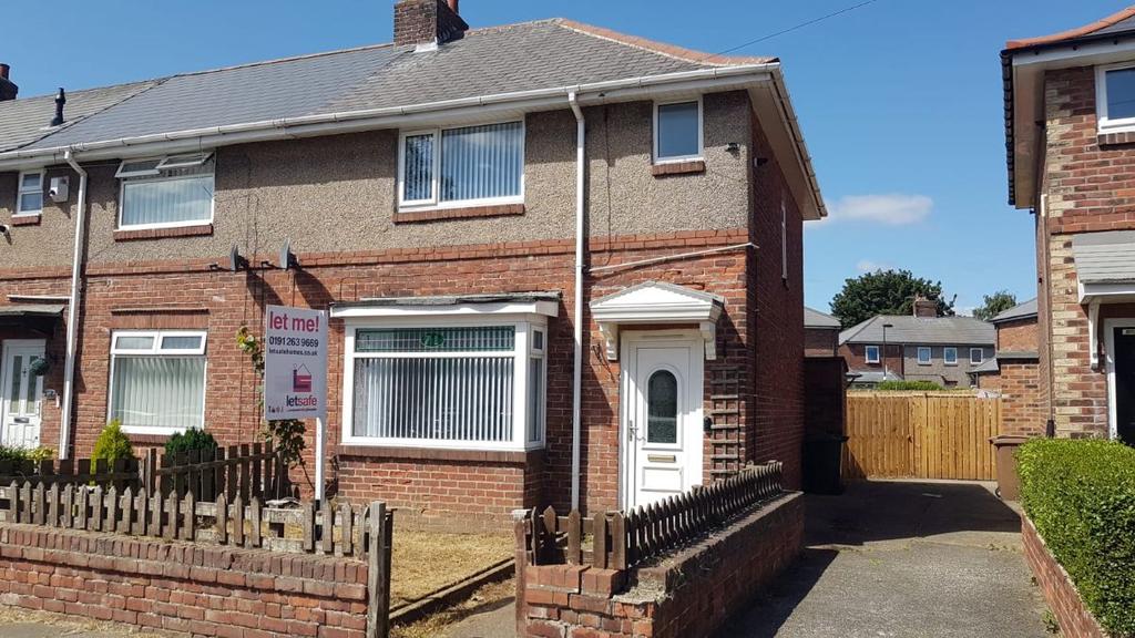 The Quadrant, North Shields. NE29 7JA 3 bed terraced house £650 pcm