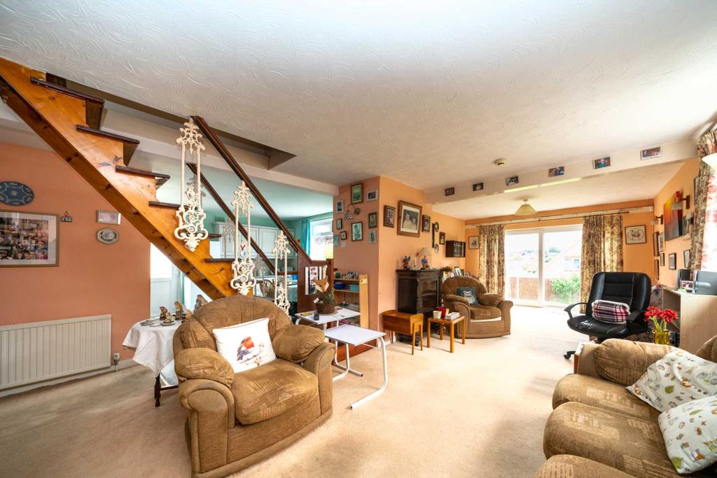 Deaconsfield Road, Hemel Hempstead 2 bed bungalow £550,000