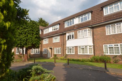 2 bedroom apartment for sale - Queensfield Court, London Road, North Cheam SM3
