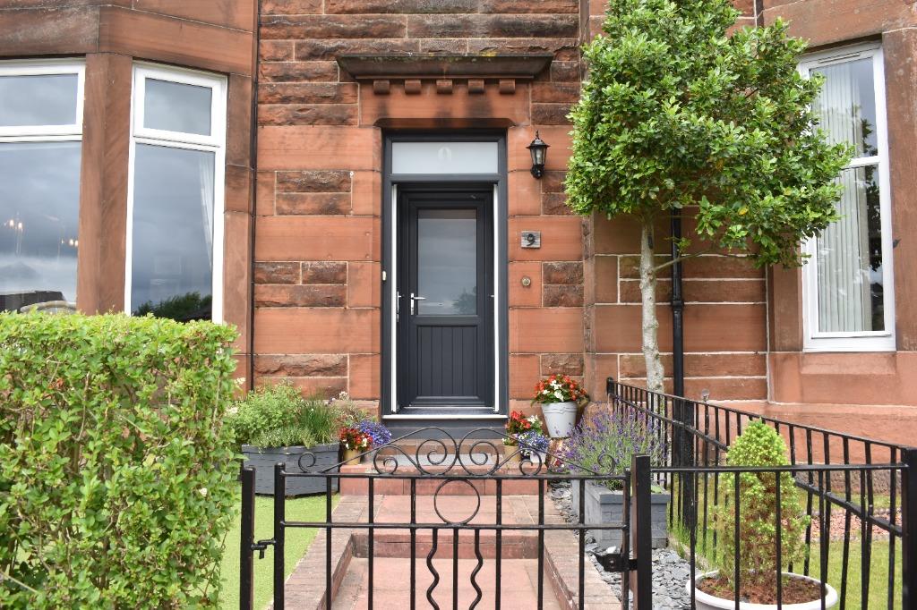 Kinmount Avenue, Kings Park, Glasgow, G44 4RR 5 bed terraced house £