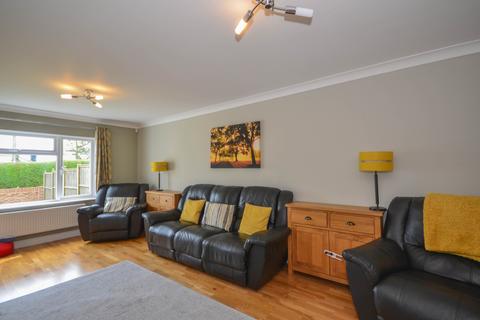 Endeavour Collingwood Road, St Margarets At Cliffe, Dover, CT15 6EX