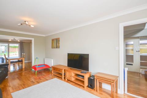 Endeavour Collingwood Road, St Margarets At Cliffe, Dover, CT15 6EX
