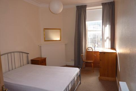 2 bedroom flat to rent, Gardners Crescent, Fountainbridge, Edinburgh, EH3