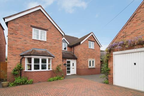 Acorns Barton Road, Welford On Avon, Stratford-upon-avon, CV37 8EY