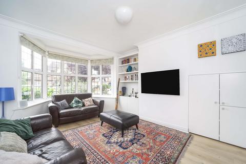 63 Revell Road, Kingston Upon Thames, KT1 3SL