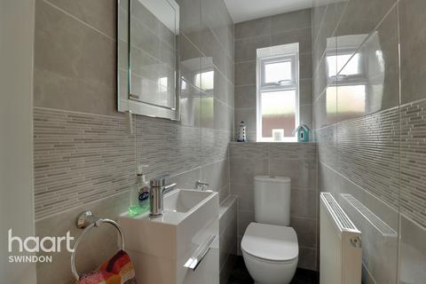62 Primrose Close, Swindon, SN25 1QY
