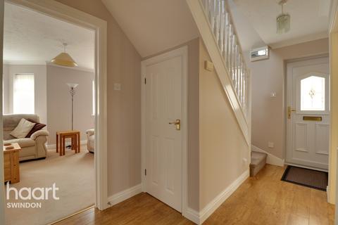 62 Primrose Close, Swindon, SN25 1QY