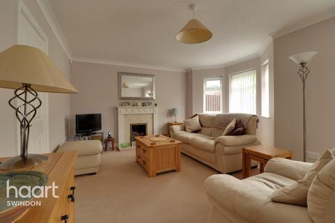 62 Primrose Close, Swindon, SN25 1QY