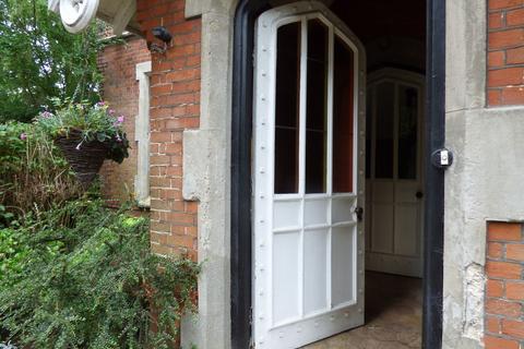 4 bedroom semi-detached house to rent, 53 High Street, Chippenham, ELY, Cambridgeshire, CB7