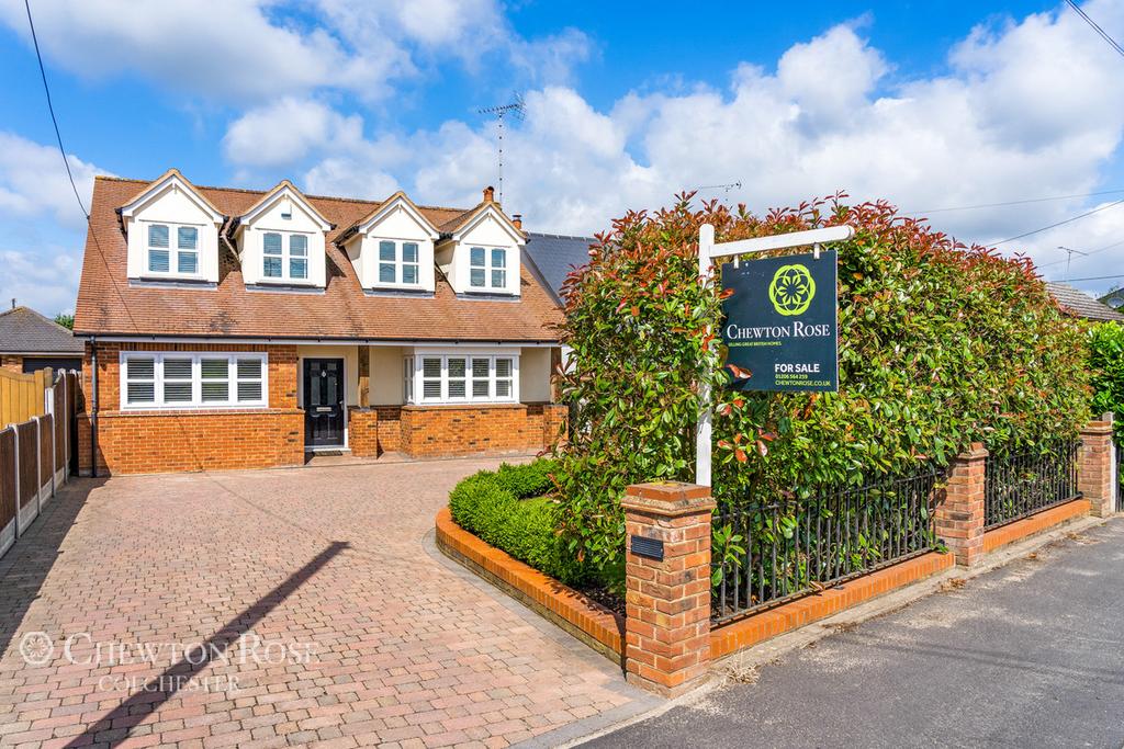 Maldon Road, Great Totham 4 bed detached house for sale £675,000