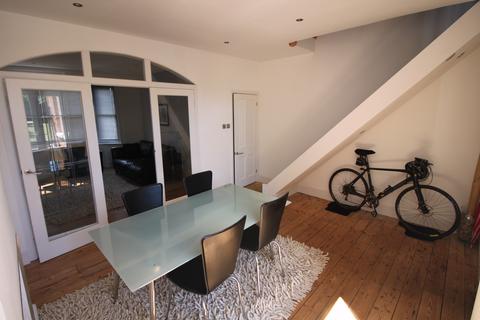 31 Buckhurst Road, Frimley Green, Camberley, GU16 6LJ