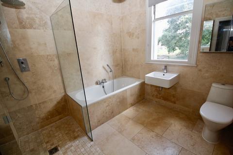 101 Hazelbank Road, Catford, London, SE6 1LS