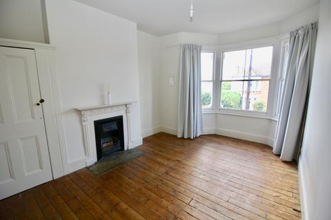 101 Hazelbank Road, Catford, London, SE6 1LS