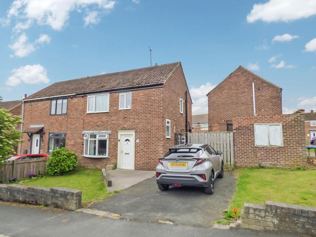 Taylor Avenue, Bearpark, Durham, Durham, DH7 7AY 2 bed semidetached house £495 pcm (£114 pw)