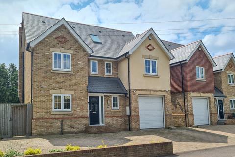28a Station Road, Wraysbury, Staines-upon-thames, TW19 5NE