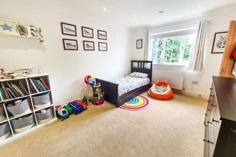 28a Station Road, Wraysbury, Staines-upon-thames, TW19 5NE
